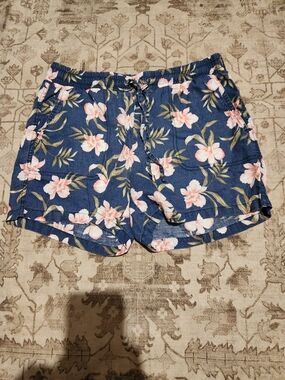 Amazon Essentials Navy Floral Drawstring Shorts with Pink Flowers